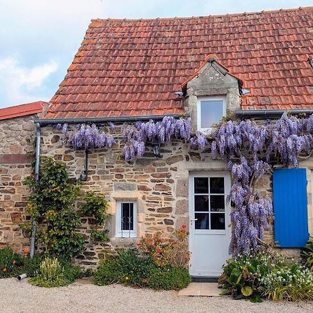 Maison Normande Proche De La Mer Et Des Lieux Touristiques Quettehou 外观 照片